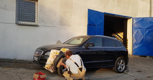 Autoservis Nam Nguyễn chuyên sửa, gia hạn STK cho xe tại Chomutov