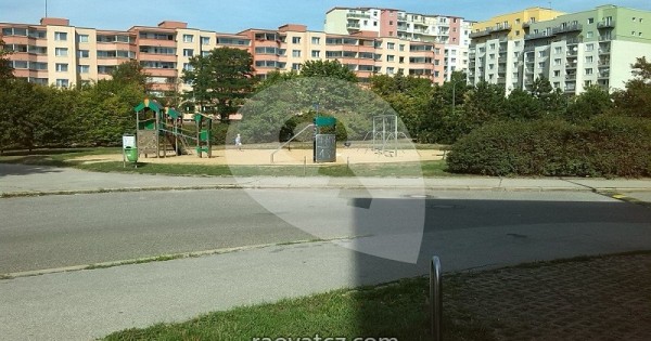 Cho thuê diện tích kinh doanh Praha 9 – Černý Most