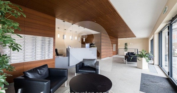 Bán căn hộ sang trọng 4kk Praha 6 – Břevnov