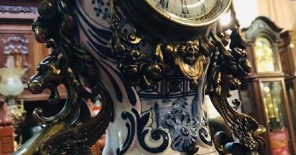 Cần bán bộ Đồng Hồ Cổ Bronze & Pocerland 1889 tại Plzen