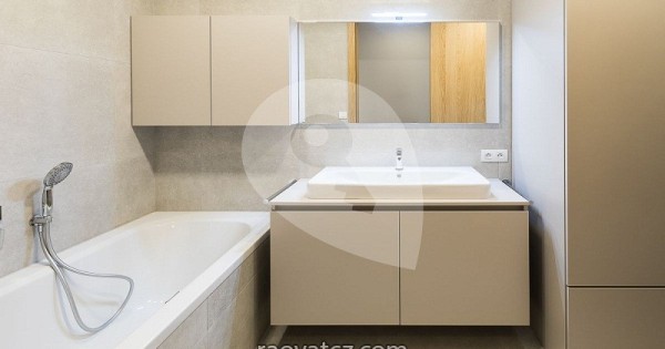 Bán căn hộ sang trọng 4kk Praha 6 – Břevnov