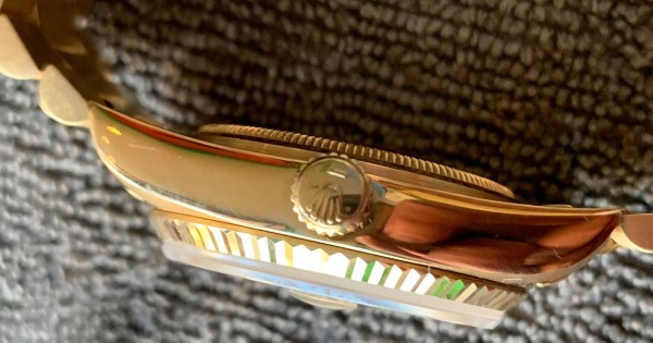 Đồng hồ Rolex Vàng khối 18k 750au