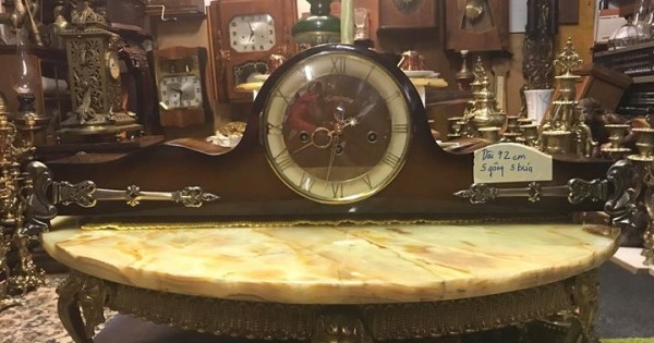 Cần bán đồng hồ vai bò chạy cơ 5 gong 5 búa