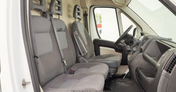 Cần bán xe Fiat Ducato L2H2 3.5tan tại Praha