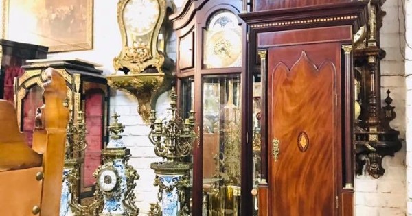 Đồng Hồ Cổ của Anh Quốc hơn 100 năm tuổi