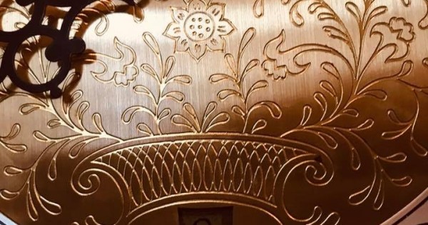 Bán đồng hồ tủ được sản xuất năm 1983 tại Châu Âu