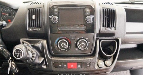 Peugeot Boxer L4H3 3.0L 130kw Diesel, 2016, chay 216.000 km