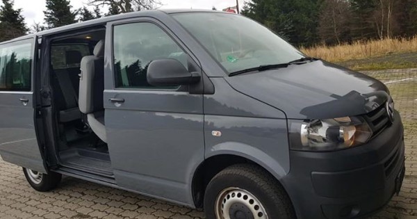 Bán xe vw t5 transporte 2.0tdi kw sx 12/2014 225ngkm
