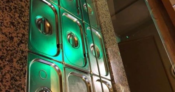 Cần thanh lý Máy hút mùi , bàn bufet làm nóng , máy rửa bát , tủ rau , tủ mát ..