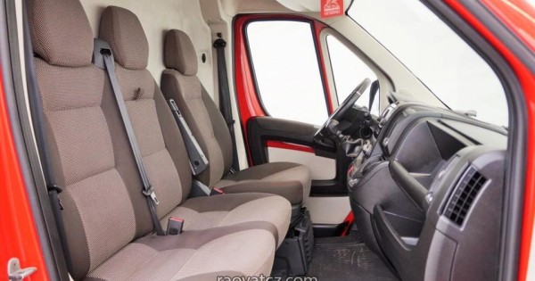 Peugeot Boxer L4H3 3.0L 130kw Diesel, 2016, chay 216.000 km