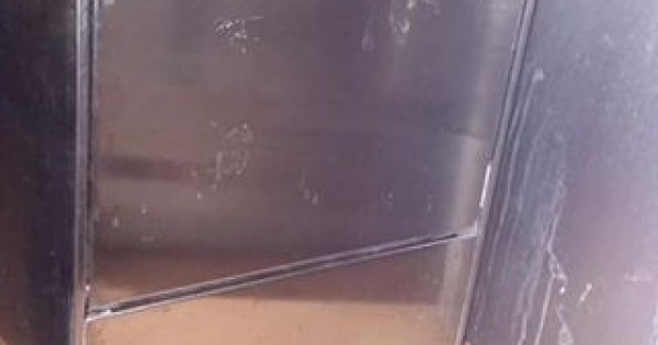 Đồ dùng vật dụng quán ăn cần thanh lý