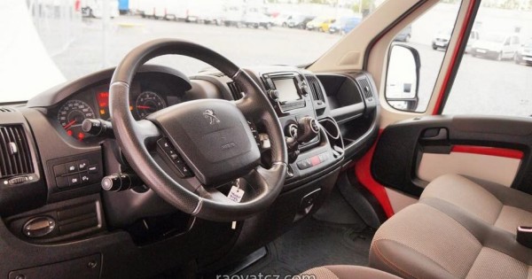 Peugeot Boxer L4H3 3.0L 130kw Diesel, 2016, chay 216.000 km