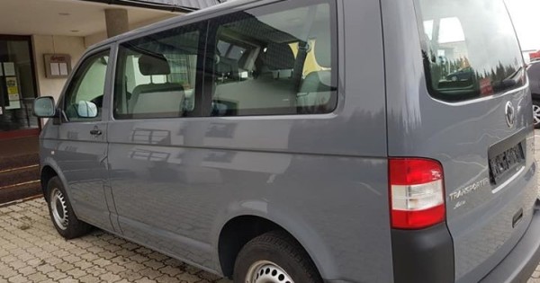 Bán xe vw t5 transporte 2.0tdi kw sx 12/2014 225ngkm