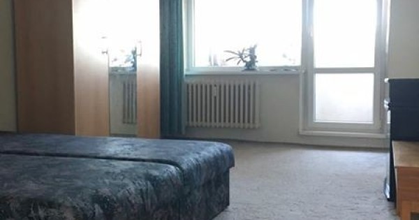 Bán căn hộ 3+1 diện tích 79m2 tại Praha 2