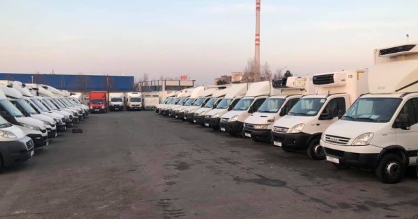 VansCenter bán xe giao hàng gần TTTM An Đông (HKH)