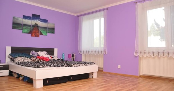 Cần bán căn hộ 2+1 và 4+1 tại Praha 8