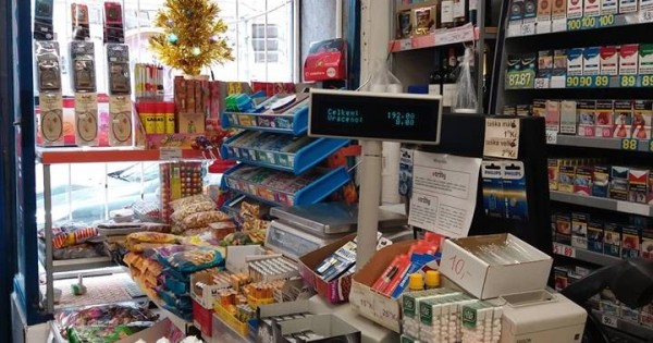 Nhượng lại cửa hàng Potraviny nájem 16000kc/1th,DT 85m2 praha 10