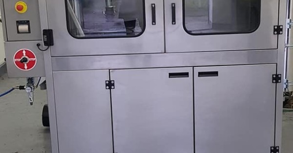 Autoservis Nam Nguyễn chuyên sửa chữa xe tại Chomutov