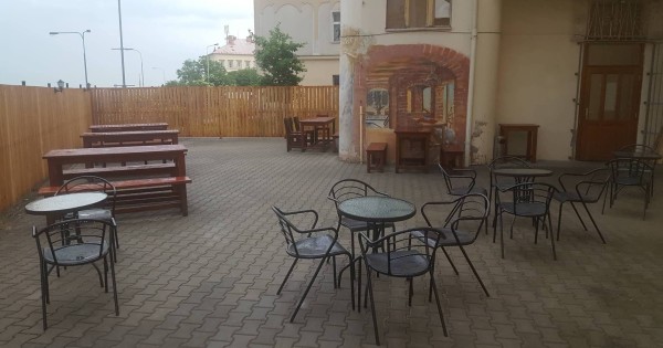 Cần sang nhượng quán Restaurant tại KLADNO