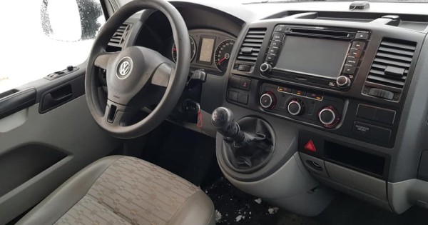 Bán xe vw transporte t5 2.0tdi 7kw sx 12/2010 220k km