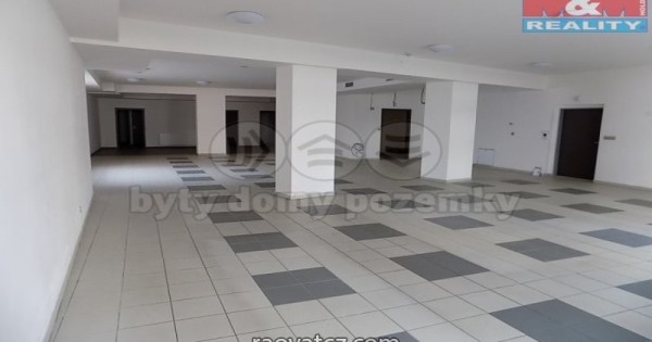 Bán cửa hàng ở trung tâm Beroun