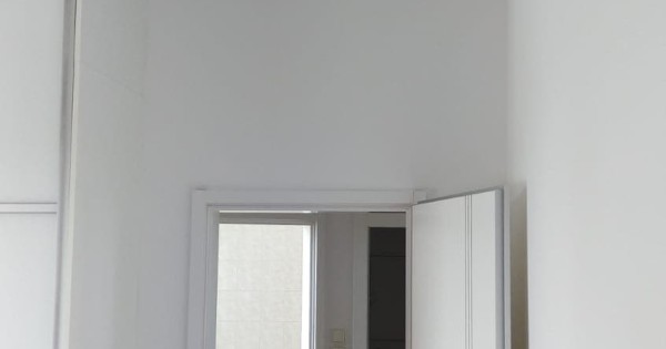 Bán căn hộ 4+1 P13 phố Volutova