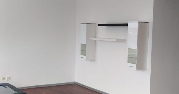 Bán căn hộ 4+1 P13 phố Volutova