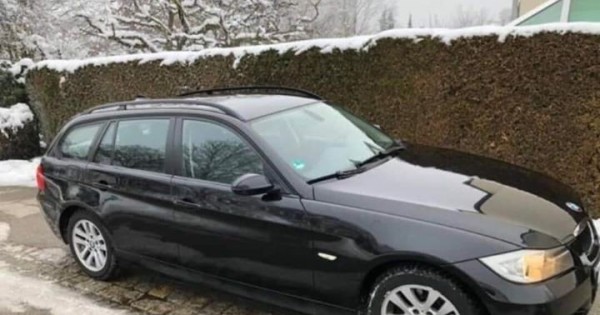 Cần bán BMW 318d, 2007, đã chạy 155000km.