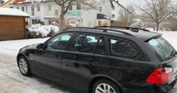 Cần bán BMW 318d, 2007, đã chạy 155000km.