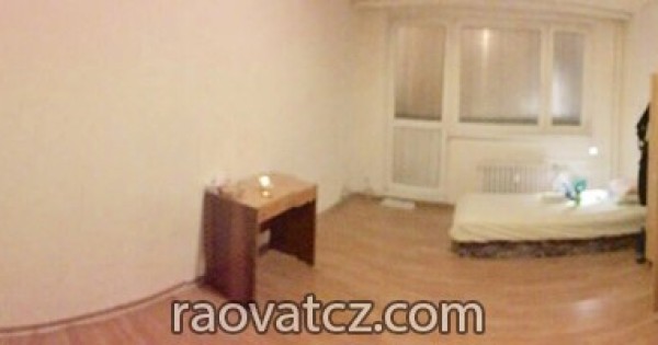 Cho thuê phòng có balcon, rộng rãi, sạch đẹp ở Praha 6 gần Makro Stodulky