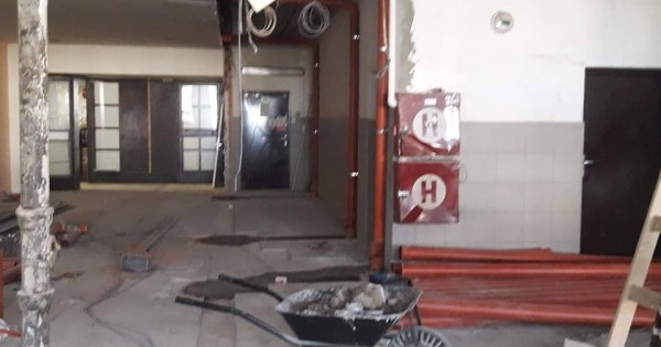 Dịch vụ sửa chữa và hoàn thiện nhà Byt, Barak, cửa hàng, quán ăn