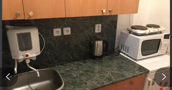 Cần cho thuê BYT 1+1, 40M2 tại zálomu, gần Pankrac