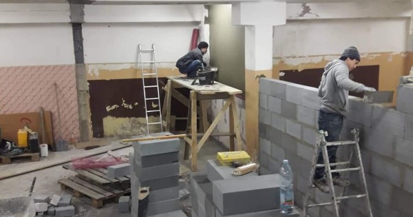 Dịch vụ sửa chữa và hoàn thiện nhà Byt, Barak, cửa hàng, quán ăn