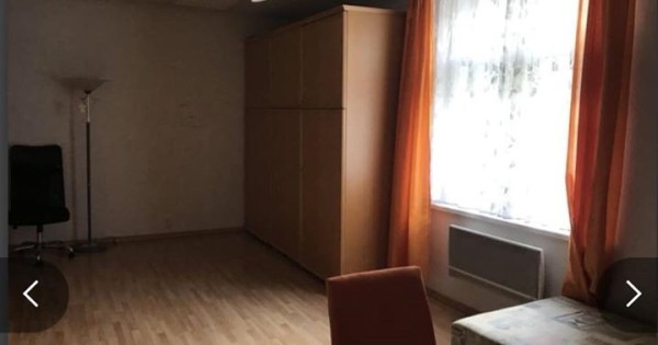 Cần cho thuê BYT 1+1, 40M2 tại zálomu, gần Pankrac