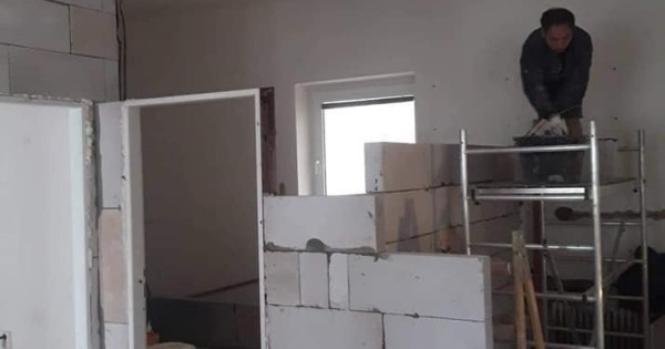 Dịch vụ sửa chữa và hoàn thiện nhà Byt, Barak, cửa hàng, quán ăn