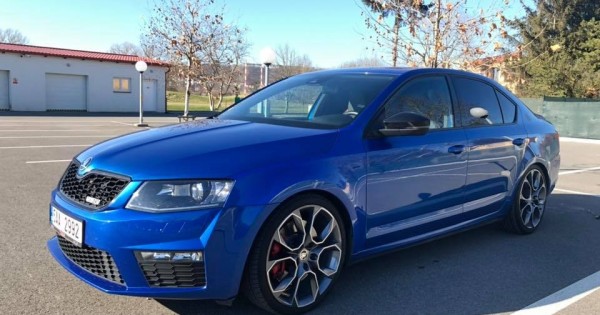 Bán xe Skoda RS 2.0 TSI / BSR 223 Kw 301 PS, đời 2015