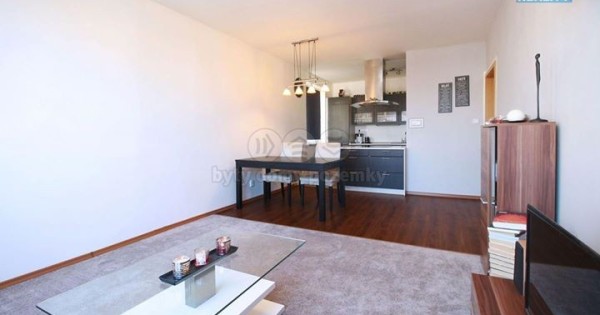 Bán Byt 3+kk,đã sửa rất đẹp DT 67m2, Praha 4 Modřany ra Sapa 6 min, đi kacerov 8