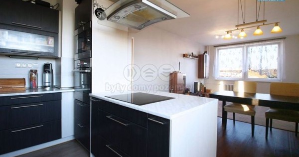 Bán Byt 3+kk,đã sửa rất đẹp DT 67m2, Praha 4 Modřany ra Sapa 6 min, đi kacerov 8