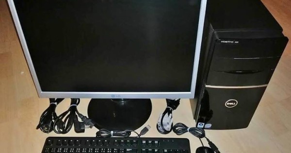 Cần thanh lý gấp 2 bộ máy tính bàn tại praha 4