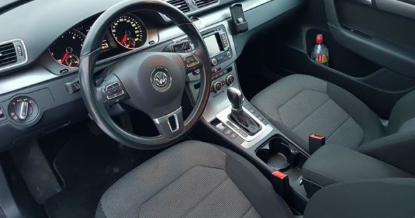 Bán xe vw passat 2.0TDI 103kw sx 2014 210ngkm