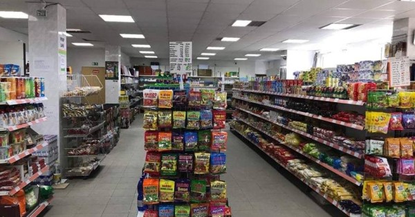 Nhượng lại cửa hàng tổng diện tích 400m, Strakonice