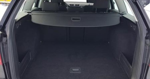 Bán xe vw passat 2.0TDI 103kw sx 2014 210ngkm
