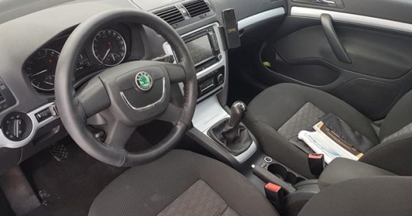 Bán xe skoda octavia 1.9tdi 77kw sx 2009 230ngkm