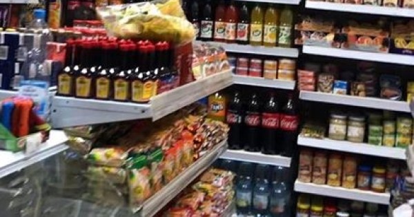 nhượng lại cửa hàng nhỏ 45m2, làng 500 dân