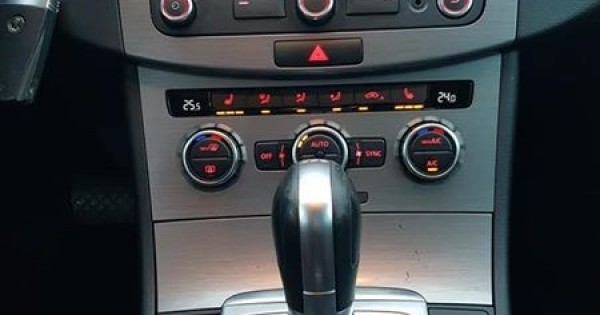 Bán xe vw passat 2.0TDI 103kw sx 2014 210ngkm