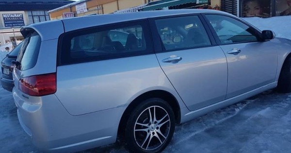 Bán xe honda acco 2.2 tdi 103kw sx 2005 220ngkm
