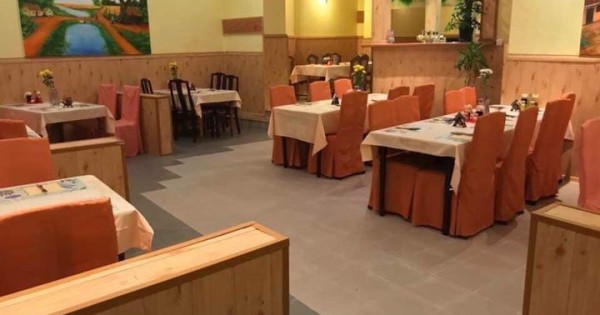 cần nhượng lại quán ăn ở thành phố Písek