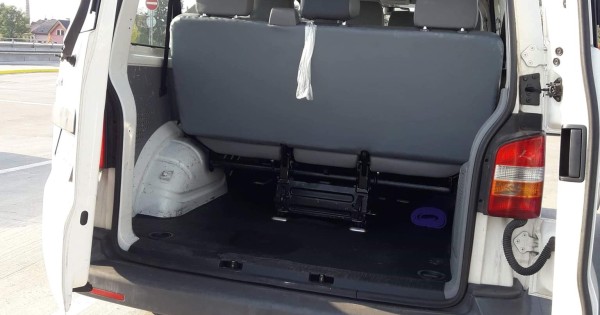 Bán xe Volkswagen Transporter, xem xe tại chợ Sapa