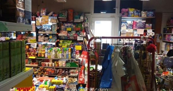 Nhượng lại CH Drogerie 130m2 thu nhập sạch 80ng/th, đã hoạt động 20 năm tại phố chính Praha 4 Nusle