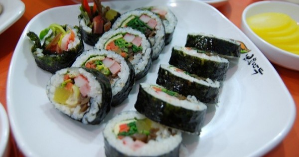 Cần gấp 1 thợ cuốn Sushi làm tại Vankovka Brno